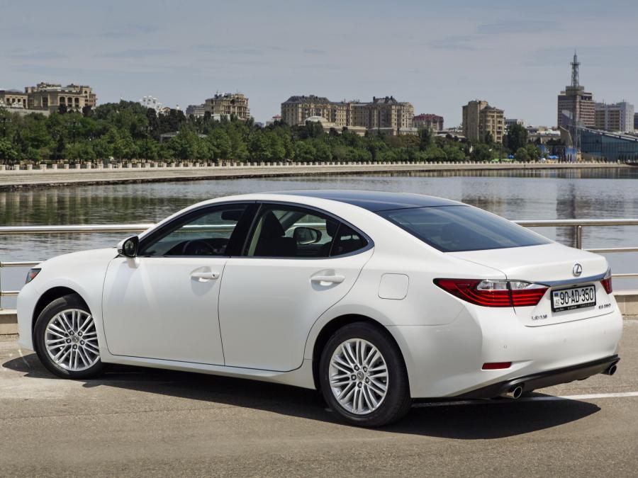  Lexus ES350 2013 года  (CIS) (фото 14 из 26)